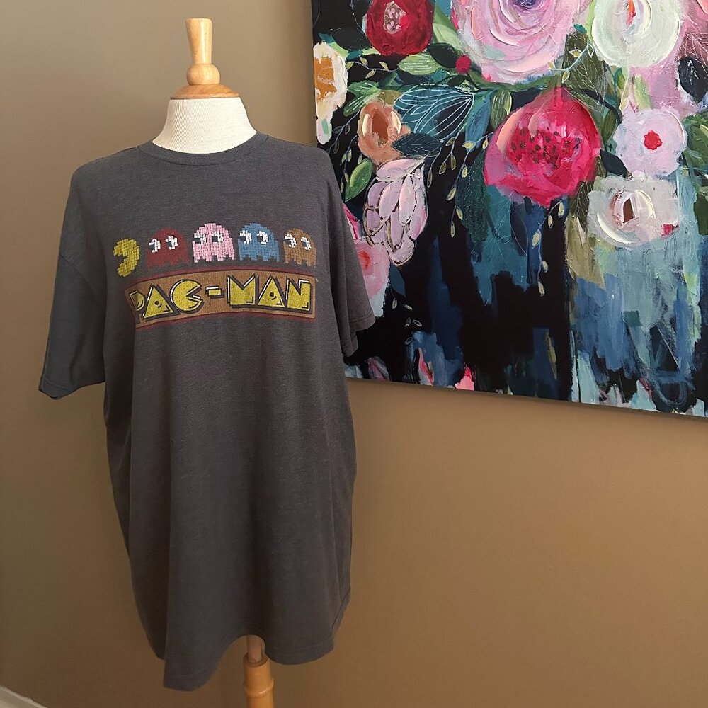 Pac-Man Graphic Tee Retro Gamer Shirt Size XL Unisex